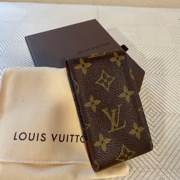 Auth Louis Vuitton Cigarette Case - Picture 2 of 3